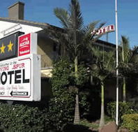 Flying Spur Motel - Holiday Find