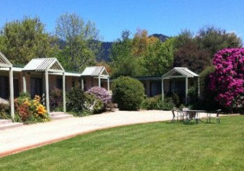 ELLENVALE HOLIDAY UNITS - Holiday Find 0
