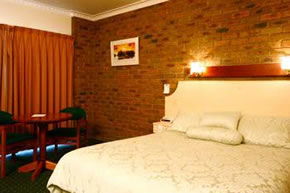 Best Western Travellers Rest Motor Inn - Holiday Find 1