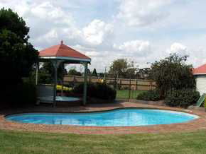  Werribee Park Motor Inn - Holiday Find 1