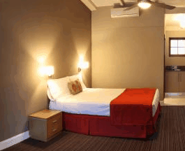 Rose And Crown Hotel - Holiday Find 0