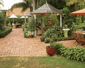 Rose And Crown Hotel - Holiday Find 2