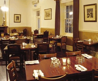 Rose And Crown Hotel - Holiday Find 3