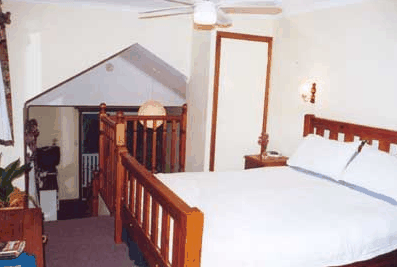 Tea Gardens Waterfront Bed And Breakfast - Holiday Find 0