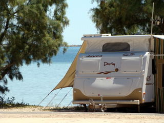 Streaky Bay Foreshore Tourist Park - Holiday Find 1