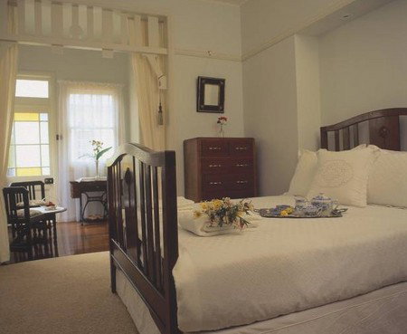 Tokelau Guest House - Holiday Find 1