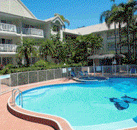 Surfers Tradewinds - Holiday Find