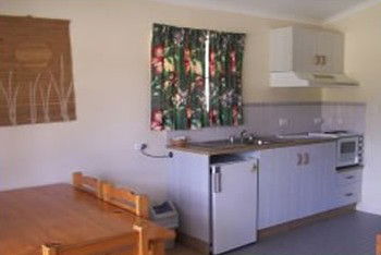 Halliday Bay Resort - Holiday Find 0