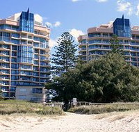AA Oceana On Broadbeach - Holiday Find