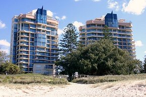 AA Oceana On Broadbeach - Holiday Find 0