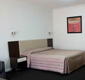 Charles Sturt Motor Inn - Holiday Find