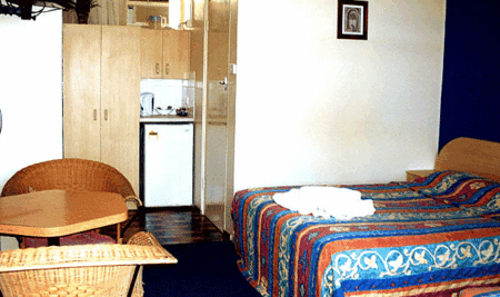 Hawaiian Sands Motor Inn - Holiday Find 0