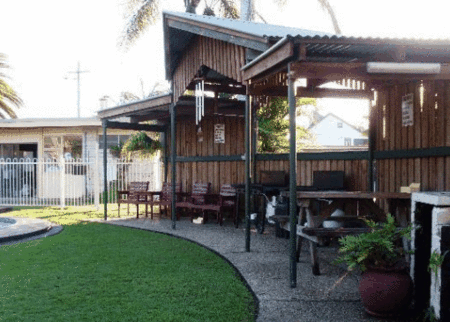 Hawaiian Sands Motor Inn - Holiday Find 2