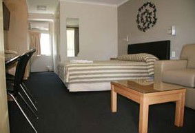 Queensgate Motel - Holiday Find 0