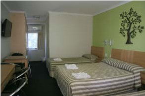 Queensgate Motel - Holiday Find 2