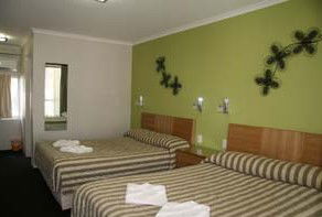 Queensgate Motel - Holiday Find 4