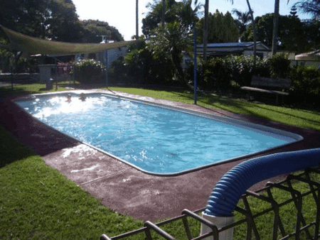 Oakwood Caravan Park - Holiday Find 3