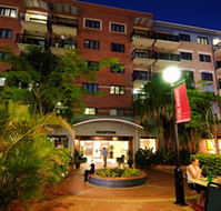 Central Brunswick Apartment Hotel - Holiday Find