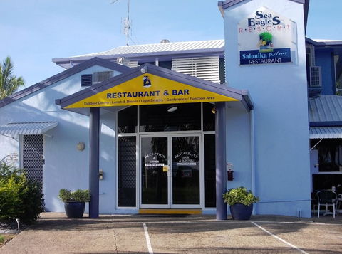 SeaEagles Beach Resort - Holiday Find 1