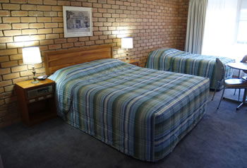 Rodney Motor Inn - Holiday Find 7
