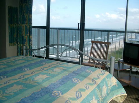 Golden Sands Holiday Apartments - Holiday Find 0