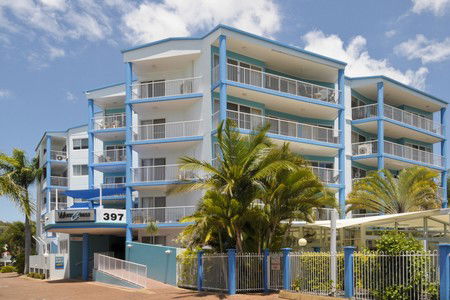 White Crest Luxury Apartments - Holiday Find 0