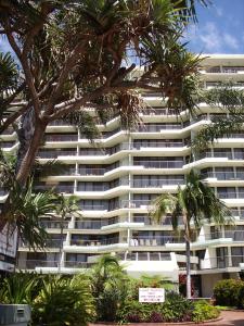 The Rocks Resort - Holiday Find 3