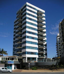 Beachfront Towers - Holiday Find 6