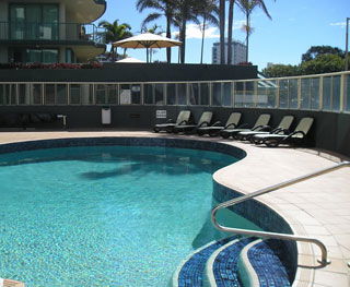 Beachfront Towers - Holiday Find 7