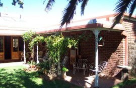Nthaba Cottage - Holiday Find 4