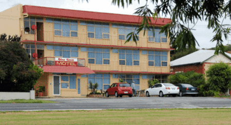 Blue Seas Motel - Holiday Find 2