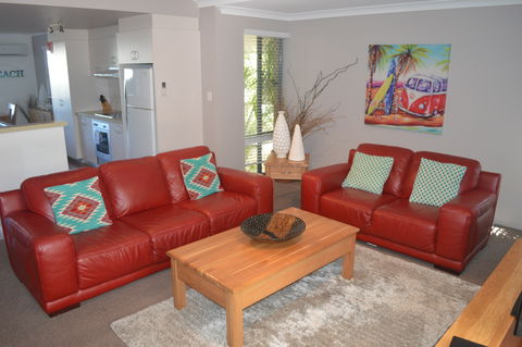 Outrigger Bay Apartments - Holiday Find 6