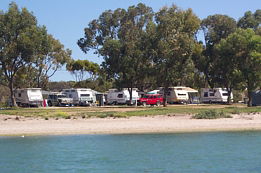 Streaky Bay Foreshore Tourist Park - Holiday Find 0