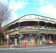Royal Hotel Daylesford - Holiday Find