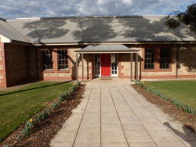 Barossa Backpackers - Holiday Find 0