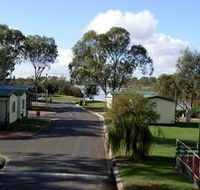 Mannum Caravan Park Cabins - Holiday Find