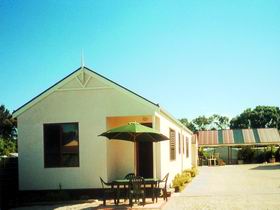 Port Vincent Holiday Cabins And Apartments - Holiday Find 0