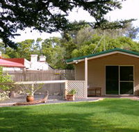 Shiralea Country Cottage - Holiday Find