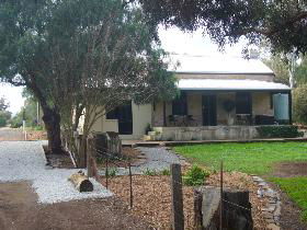 River Walk Cottage - Holiday Find 0