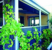 Lavender Blue Country Apartments - Holiday Find
