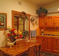 Citrus Cottage - Holiday Find
