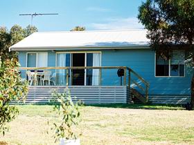Bay-Ann Cottage - Holiday Find 0