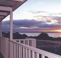 Sunsets at Baudin Beach - Holiday Find