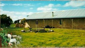 Mt Dutton Bay Woolshed Hostel - Holiday Find 2