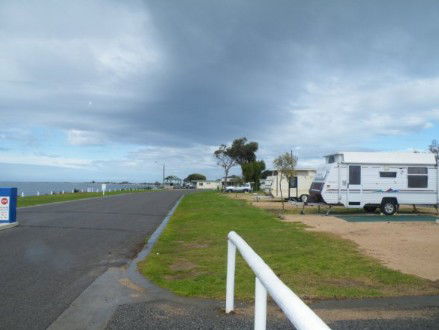 Edithburgh Caravan Park - Holiday Find 1