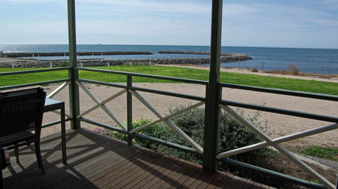 Edithburgh Caravan Park - Holiday Find 8