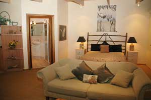 Adelaide Hills Country Cottages - The Nest - Holiday Find 1