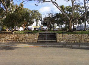 Long Island Caravan Park Cabins - Holiday Find 7