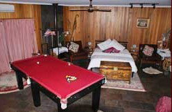 Rick And Marie's Place - Holiday Find 0