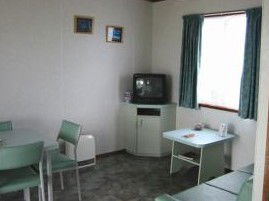 Peterborough Caravan Park - Holiday Find 4